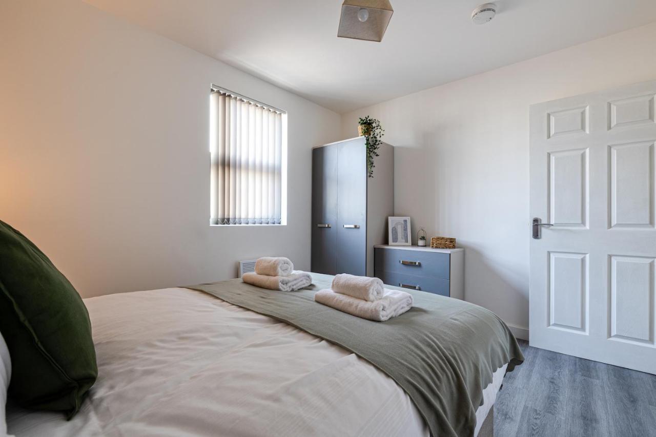 Top Floor Apartment With Private Balcony In Stockport Centre By Hass Haus Esterno foto