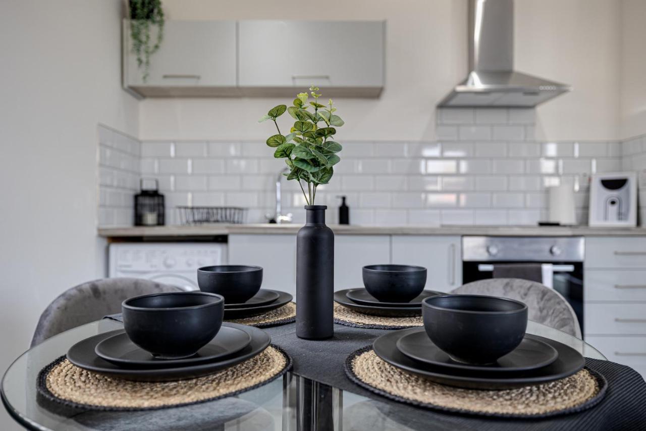Top Floor Apartment With Private Balcony In Stockport Centre By Hass Haus Esterno foto