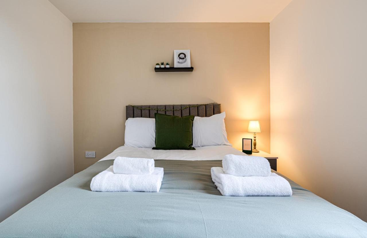 Top Floor Apartment With Private Balcony In Stockport Centre By Hass Haus Esterno foto
