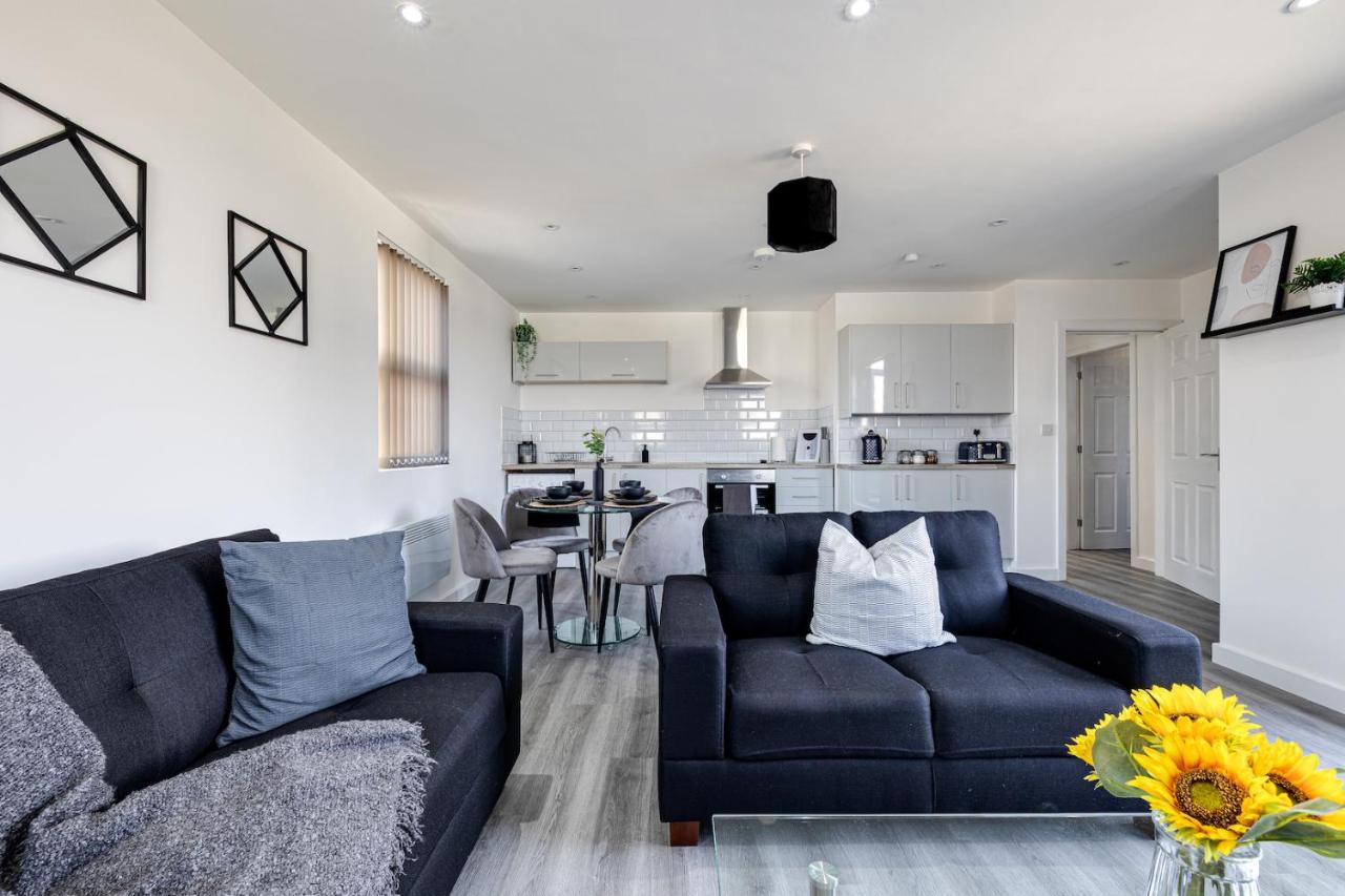 Top Floor Apartment With Private Balcony In Stockport Centre By Hass Haus Esterno foto
