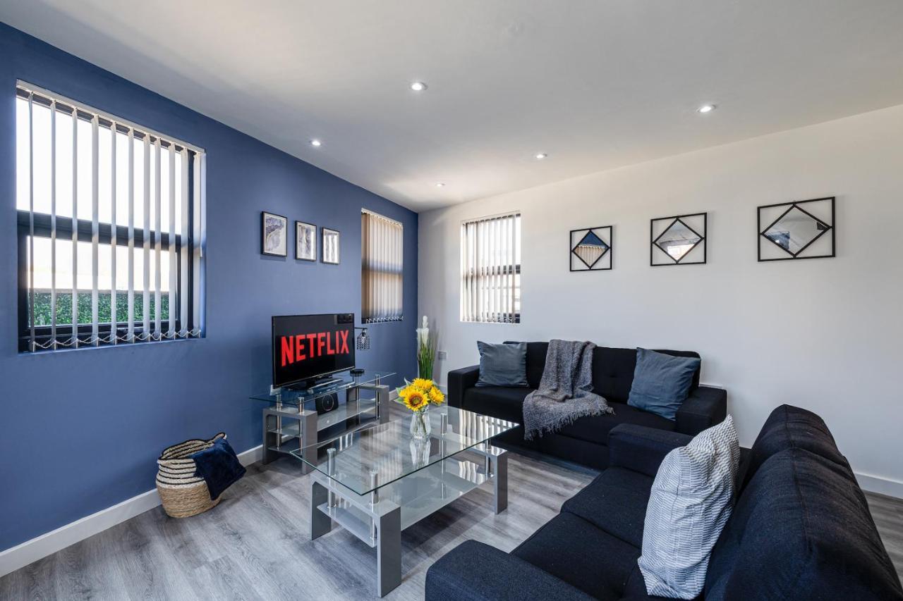 Top Floor Apartment With Private Balcony In Stockport Centre By Hass Haus Esterno foto