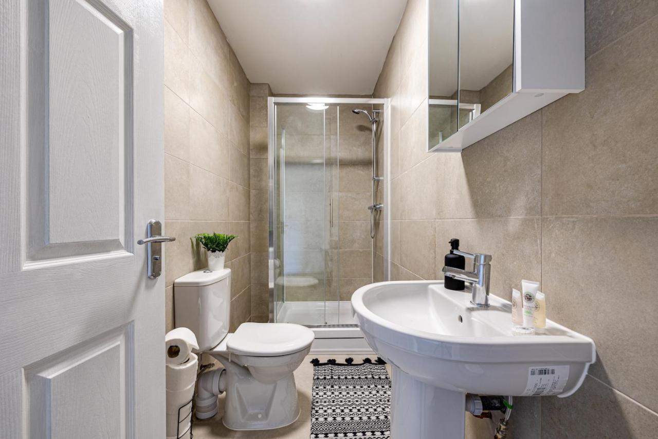 Top Floor Apartment With Private Balcony In Stockport Centre By Hass Haus Esterno foto