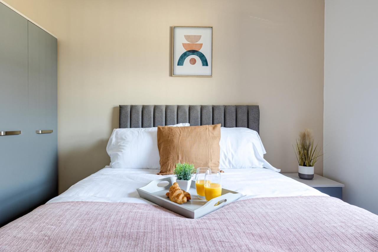 Top Floor Apartment With Private Balcony In Stockport Centre By Hass Haus Esterno foto