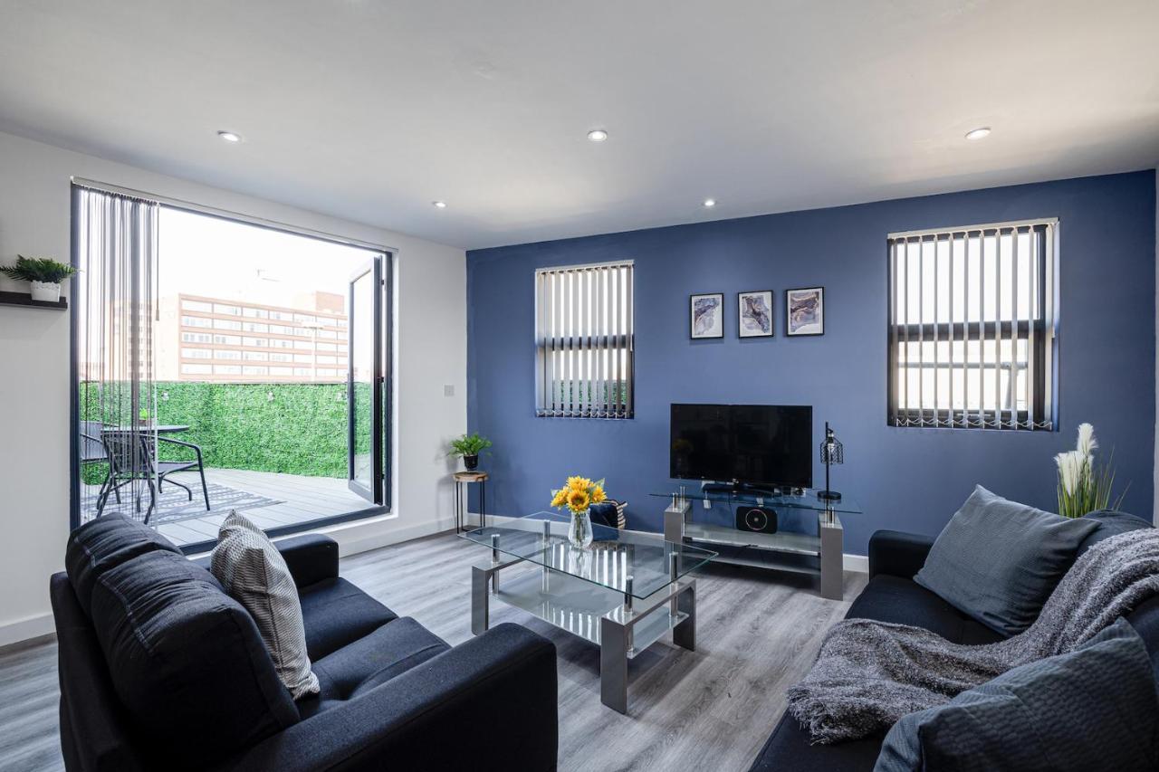 Top Floor Apartment With Private Balcony In Stockport Centre By Hass Haus Esterno foto